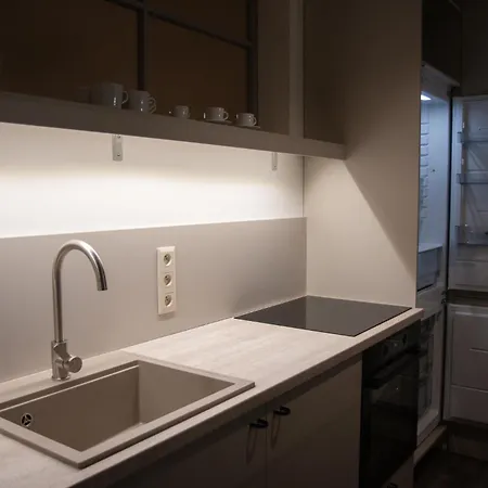 Capital Apartment Nyitra Kültér fotó