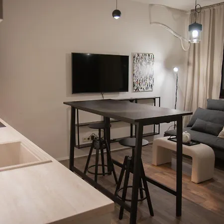 Capital Apartment Nyitra Kültér fotó